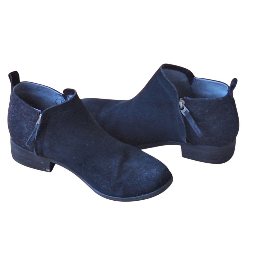 TOMS Deia Side-Zipper Woolen Suede Booties Black Comfy size 7 Women's